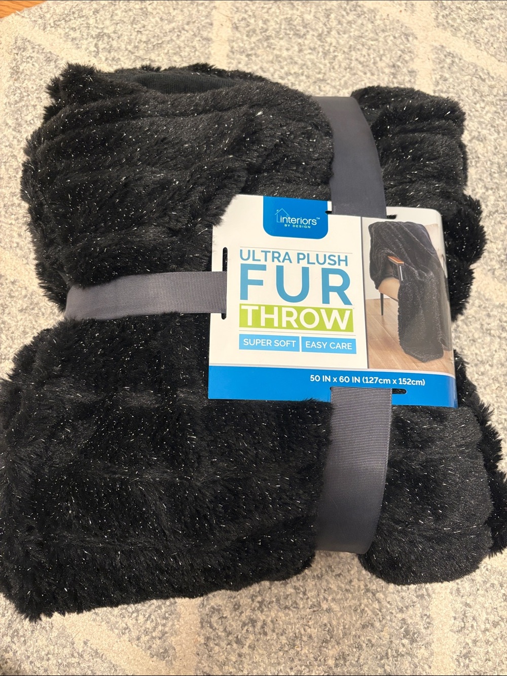 Ultra Plush Black Fur Throw - Super Soft